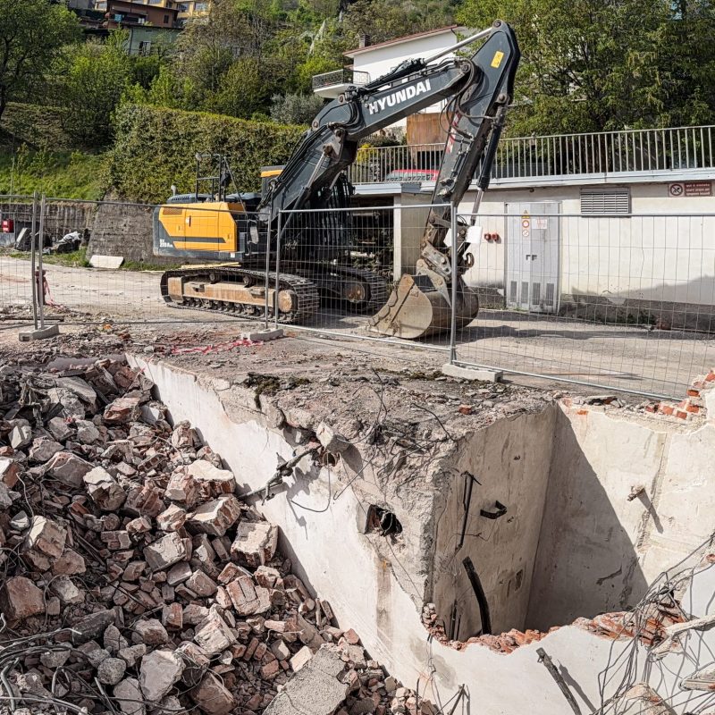 L’Ex Vellutificio Redaelli lascia spazio a un nuovo quartiere